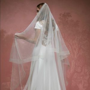 White Horse Hair Cathedral Veil